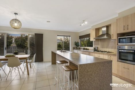 Property photo of 15 Saul Avenue Berwick VIC 3806