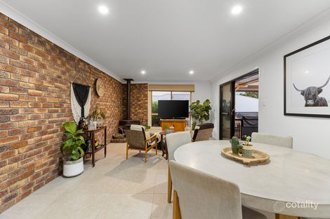 Property photo of 16 Lorraine Crescent Centenary Heights QLD 4350