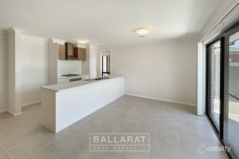 Property photo of 8 Wexford Street Alfredton VIC 3350