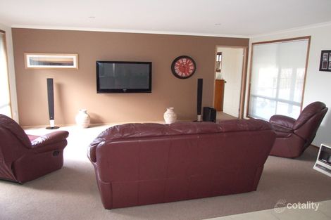 Property photo of 5 Taurus Spur Narrawallee NSW 2539