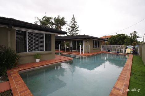 36 Saint Andrews Ave, Surfers Paradise, QLD 4217