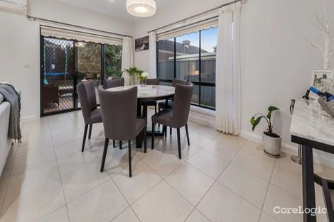 Property photo of 13 Elsternwick Way Craigieburn VIC 3064