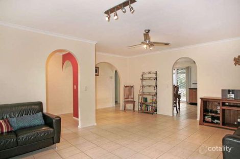 Property photo of 142 Cresthaven Avenue Bateau Bay NSW 2261