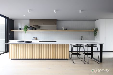 Property photo of 10B Carolyn Street Hampton VIC 3188