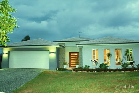 25 Ridgevale Bvd, Holmview, QLD 4207