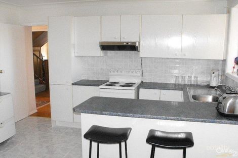 Property photo of 25 Sturt Avenue Georges Hall NSW 2198