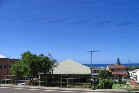 713 Lawrence Hargrave Dr, Coledale, NSW 2515