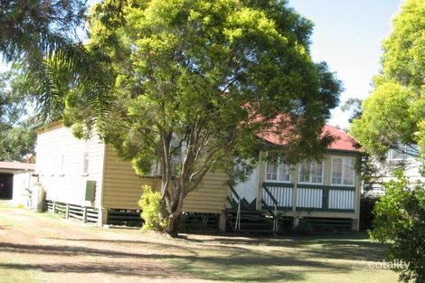 8 Daniel St, Lowood, QLD 4311