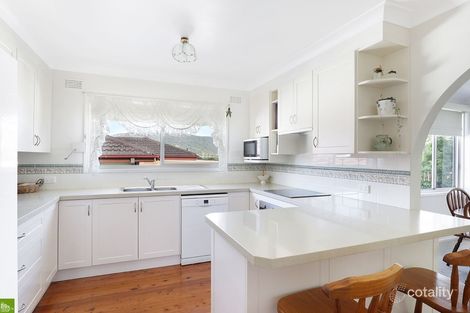 Property photo of 10 Larama Avenue Dapto NSW 2530