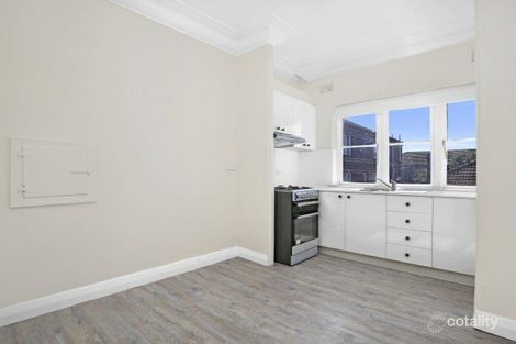 3/143-147 Glenayr Ave, Bondi Beach, NSW 2026