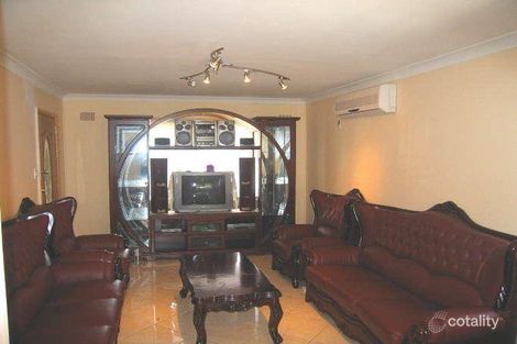 Property photo of 28 Kendee Street Sadleir NSW 2168