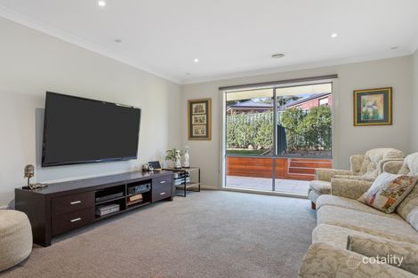 Property photo of 18 Platypus Drive Mount Clear VIC 3350