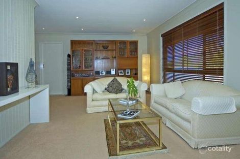 Property photo of 19 Barnard Street Carindale QLD 4152
