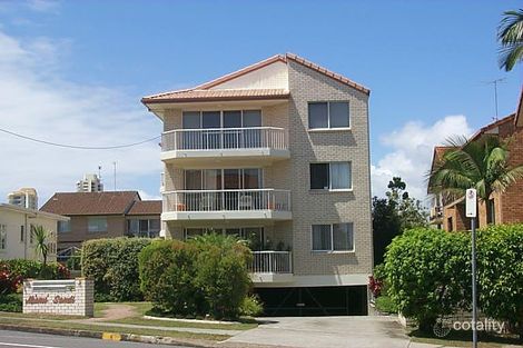 7/8 Mountain View Ave, Miami, QLD 4220