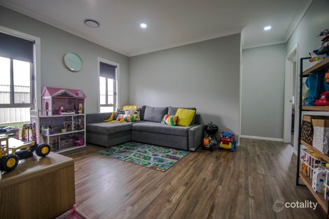 Property photo of 3 Paterson Circuit Dubbo NSW 2830