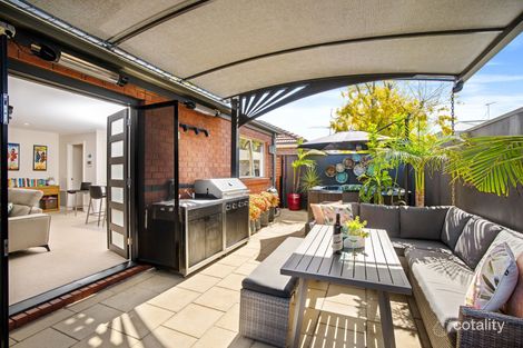 2/310 Aberdeen St, Manifold Heights, VIC 3218