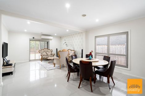 Property photo of 4 Pandra Place Brookfield VIC 3338