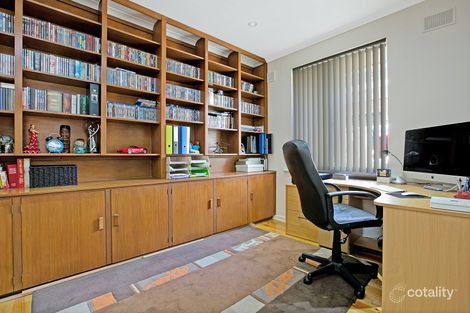 Property photo of 7 Huron Grove West Lakes SA 5021