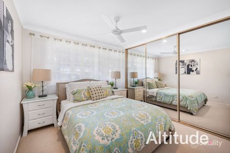 4 Monterey Ave, Macquarie Hills, NSW 2285