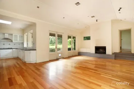Property photo of 11 Riversdale Court Hawthorn VIC 3122