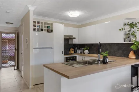 Property photo of 3/9 Robinson Road Nundah QLD 4012