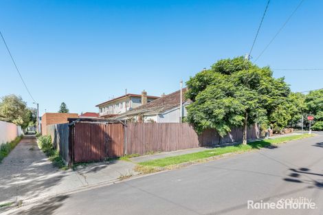 Property photo of 80 Hall Street Newport VIC 3015