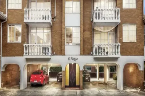 Contact Agent For Address, Elsternwick, VIC 3185