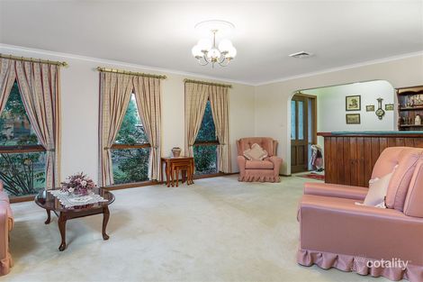 Property photo of 97 Windermere Drive Ferntree Gully VIC 3156