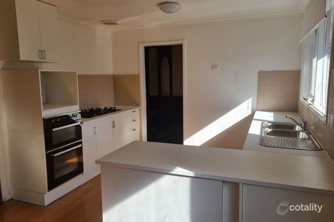 Property photo of 57 Hothlyn Drive Craigieburn VIC 3064