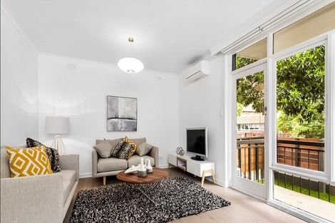 Property photo of 1/27 Windella Avenue Kew East VIC 3102