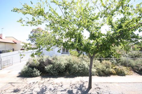 Property photo of 7 Davenport Terrace Hilton SA 5033