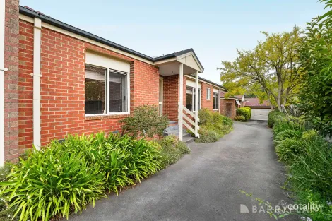 2/14 Mirabel Ave, Ringwood East, VIC 3135