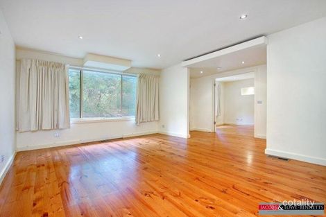 Property photo of 35 St Ives Grove Mount Martha VIC 3934