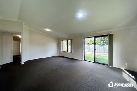 Property photo of 4 Green Place Durack QLD 4077