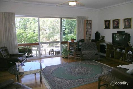 Property photo of 31 Holmes Road Long Gully VIC 3550