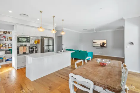 Property photo of 2 Brenda Street Morningside QLD 4170