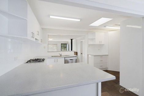 Property photo of 40 Cherry Tree Close Moss Vale NSW 2577