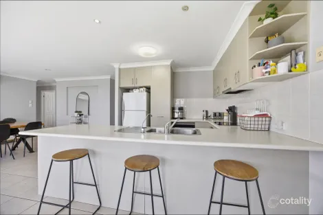 Property photo of 11 Bennett Way Upper Coomera QLD 4209