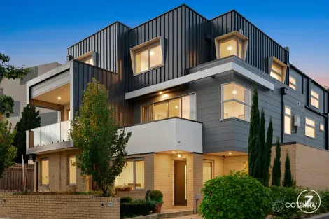 2/3 Parker St, Pascoe Vale, VIC 3044