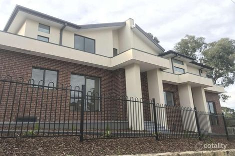 Property photo of 11/17 Forster Road Mount Waverley VIC 3149
