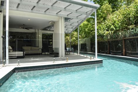 Property photo of 11 Rush Drive Augustine Heights QLD 4300