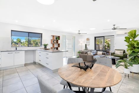 Property photo of 10 Lavender Street Mooroobool QLD 4870