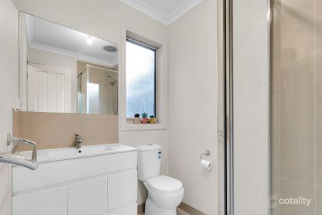 Property photo of 64 Pinnacle Drive Pakenham VIC 3810