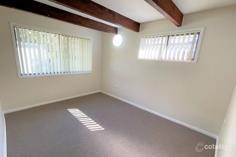 10 Howelston Rd, Gorokan, NSW 2263