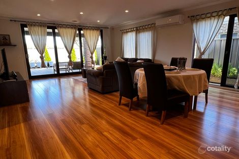 Property photo of 39 Delta Drive Craigieburn VIC 3064