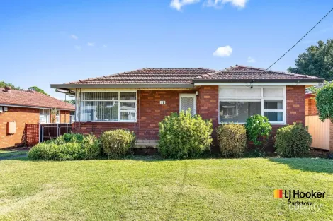 11 Fletcher St, Revesby, NSW 2212