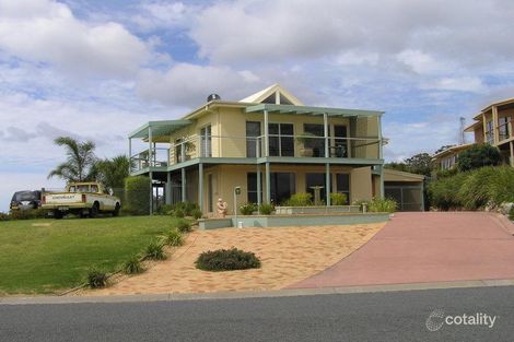 Property photo of 11 Stingray Point Mallacoota VIC 3892