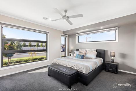 Property photo of 29 Owarra Boulevard Mount Duneed VIC 3217
