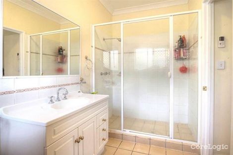 Property photo of 32 Heritage Circuit Springfield Lakes QLD 4300