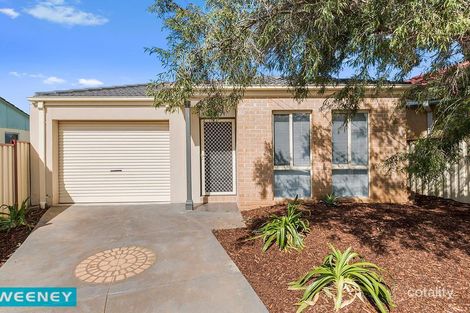 Property photo of 2/17 Centenary Crescent Werribee VIC 3030